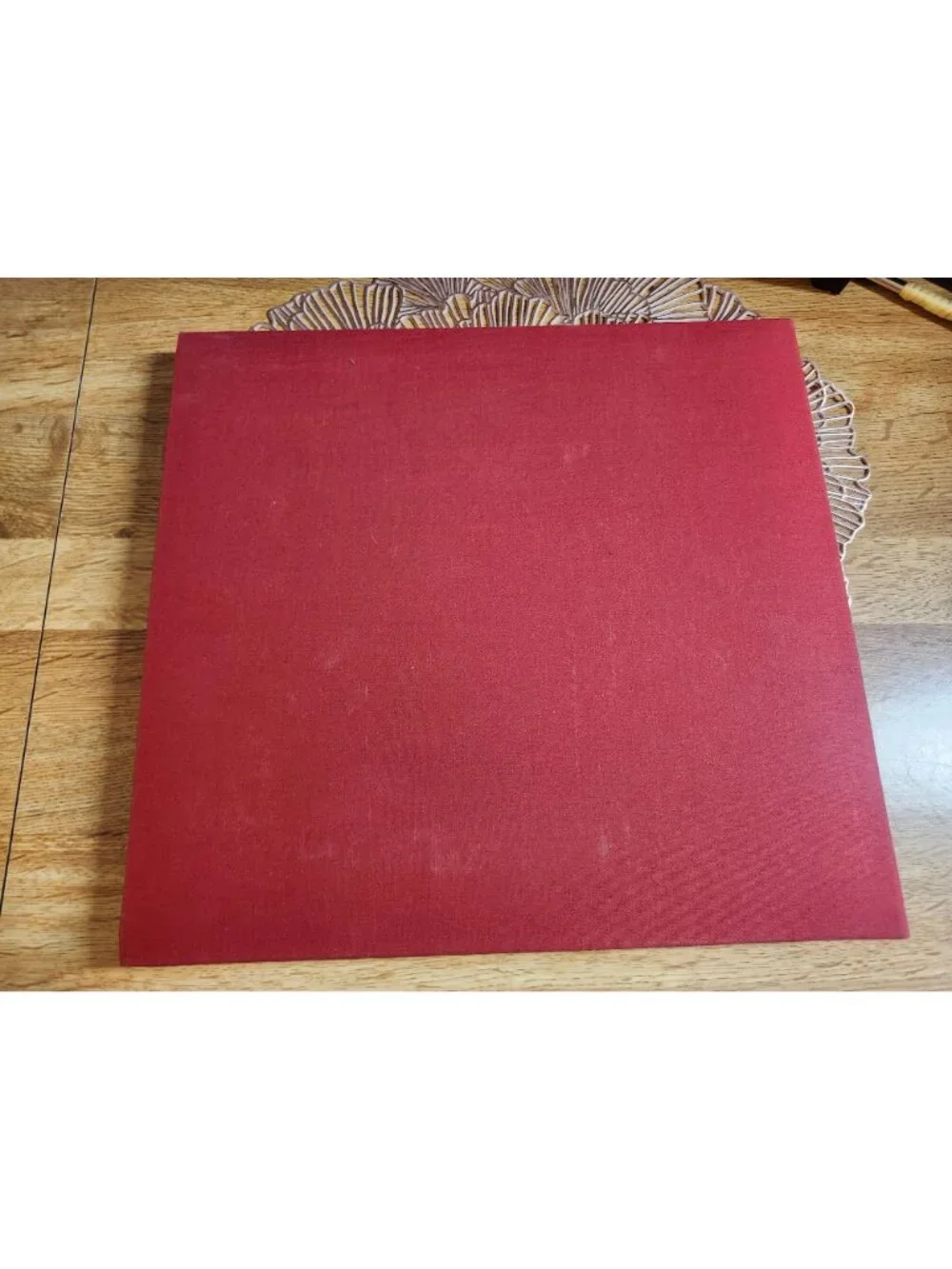 New Seasons Scrapbook Christmas Theme Red Textured Cover 12x12